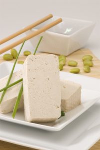 tofu prodotto con latte vegetale vegan star