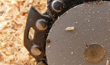 Lavorare con Le Motoseghe in Sicurezza Agritech Store