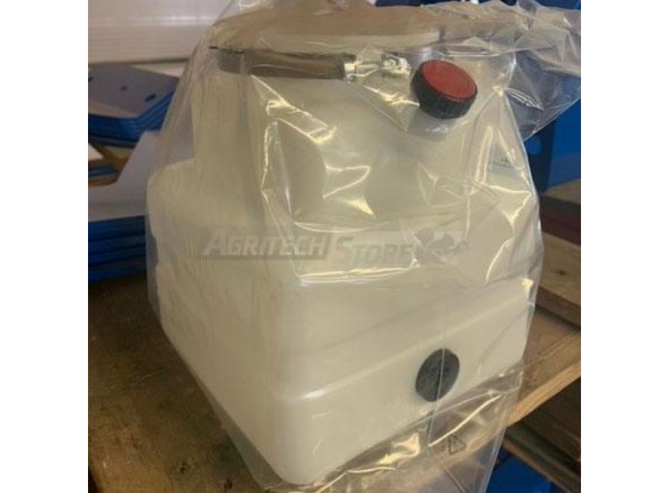 SERBATOIO L. 4 PL CORTO 1,00 VR TP3 PLASTICA Agritech Store